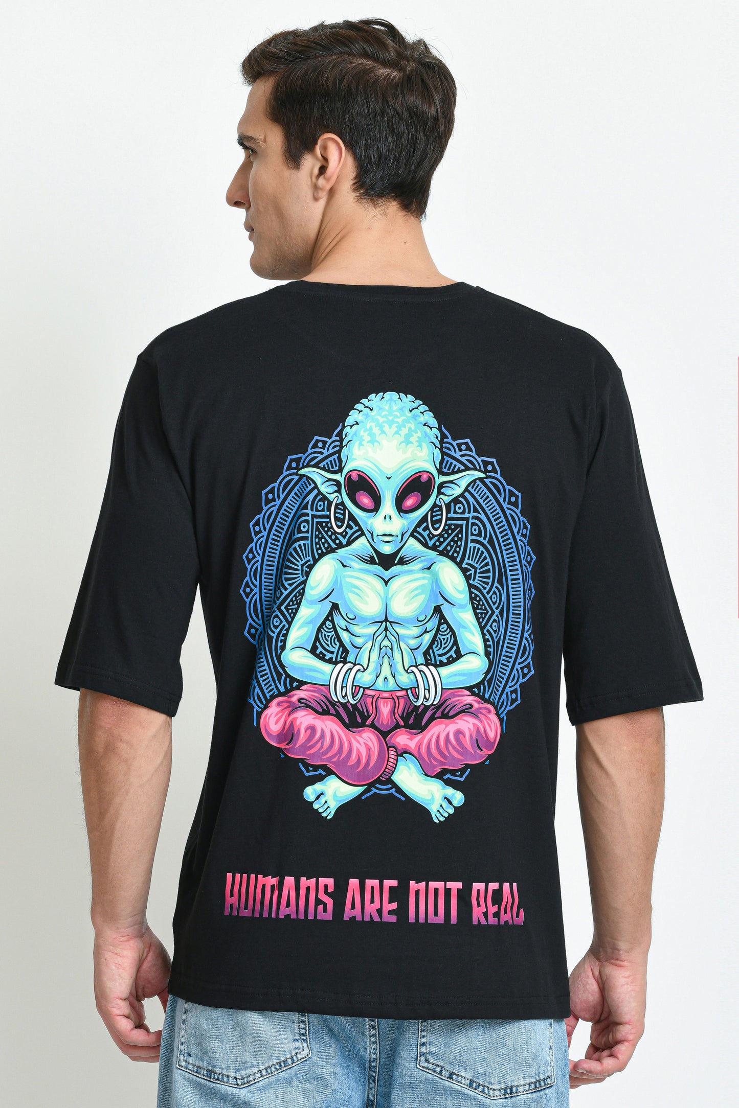 Alien Invasion – Humans Are Not Real